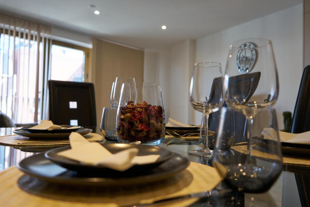 Luxury City Escape Apartments Londen Buitenkant foto